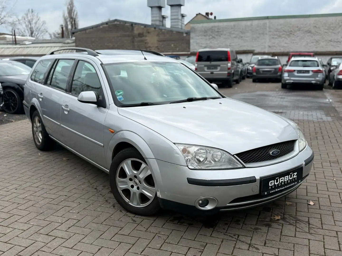 Ford Mondeo 2.0 Ghia Autom.*Schiebedach Silber - 1