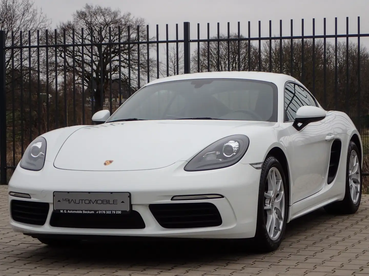 Porsche Cayman 718 - NAVIGATION / SITZHZG. / ALCANTARA Wit - 2