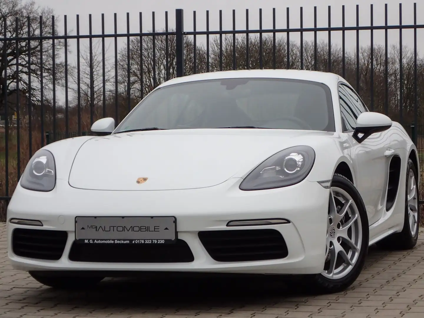 Porsche Cayman 718 - NAVIGATION / SITZHZG. / ALCANTARA Wit - 1