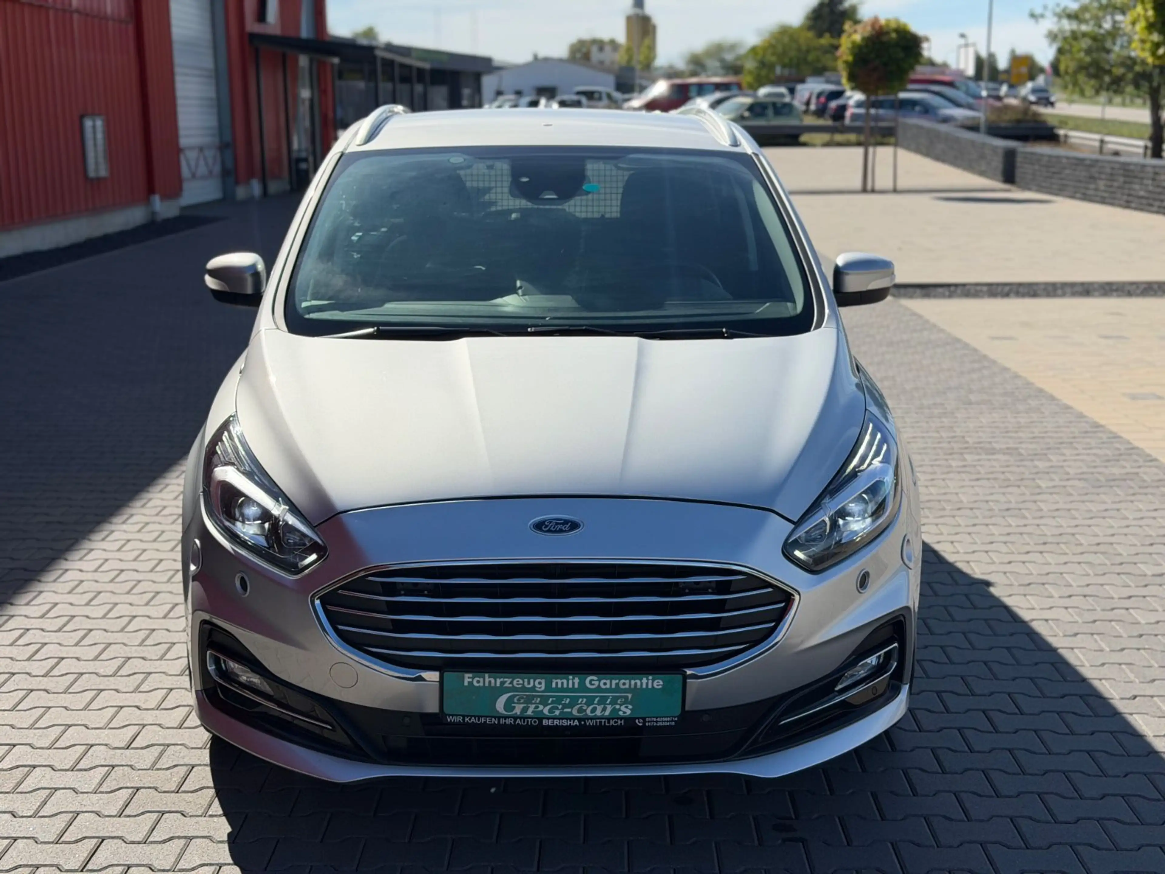 Ford S-Max 2.0 TDCI GARANTIE AUTOMATIK LED 1HAND NAV CAM — photo 11