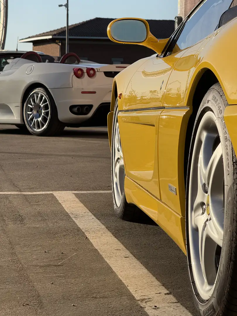 1998 Giallo Spider Manual