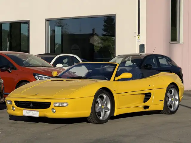 Ferrari F355 F355 355 Spider 3.5 STUPENDA GIALLA CAP BLU INT BLU