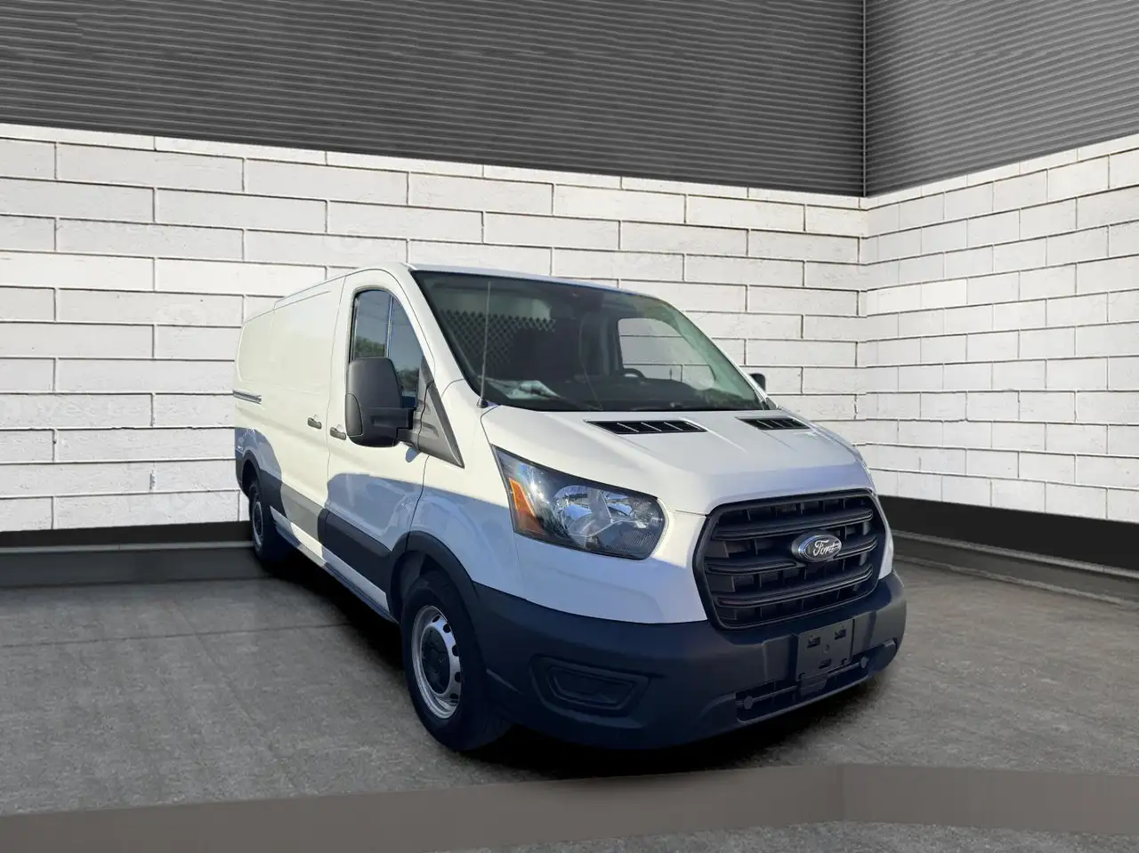 2020 Ford Transit Cargo Van