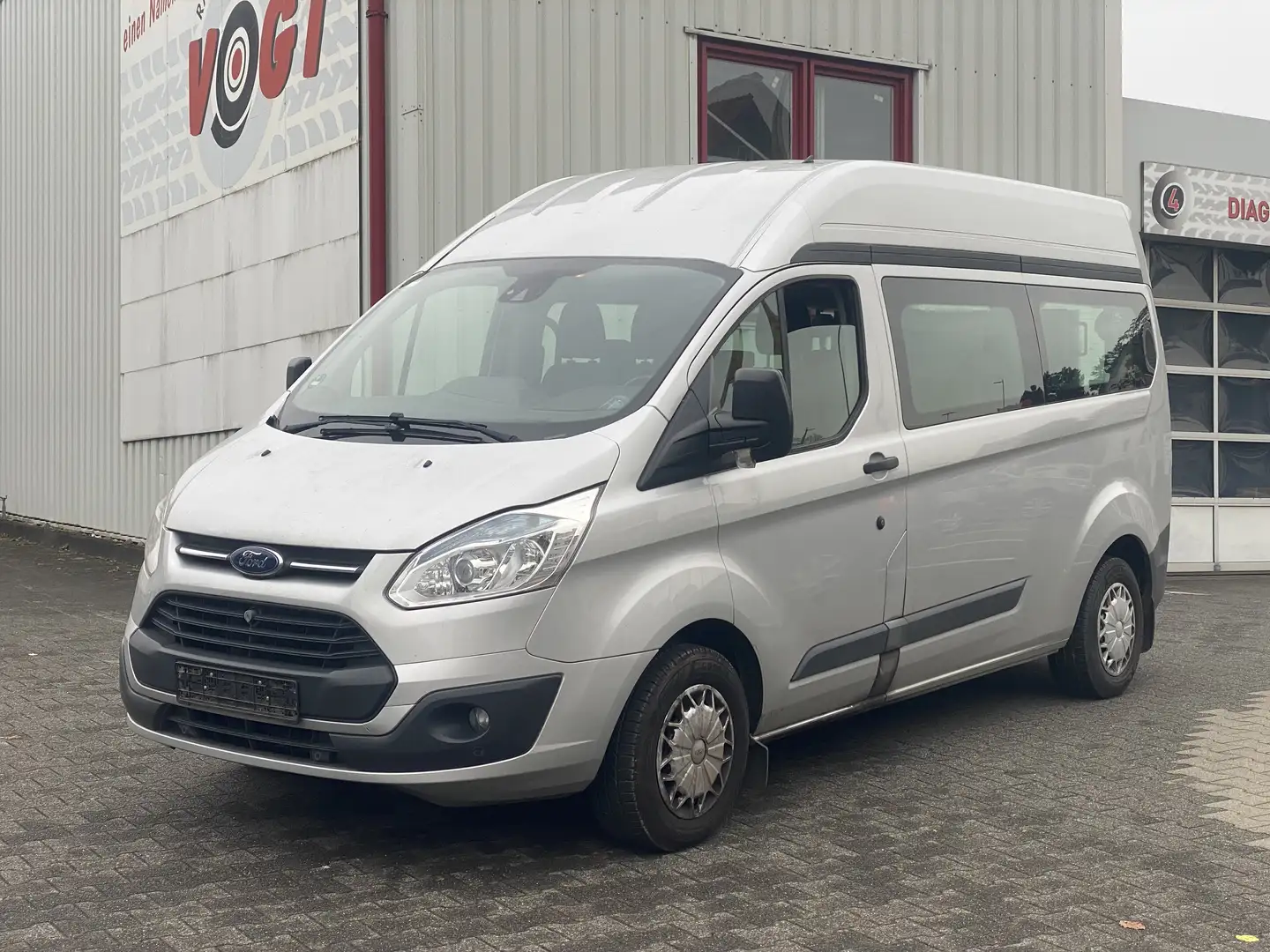 Ford Transit Custom 300 L2 H2 Trend Klima~Rampe~9Sitzer Silber - 1
