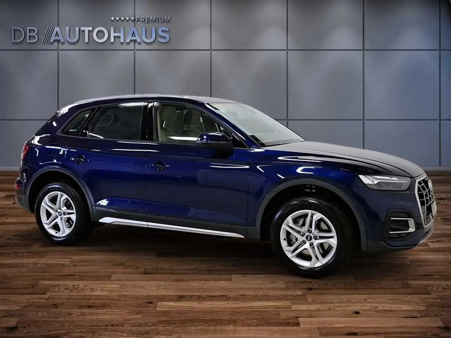 Audi Q5 advanced 40 2.0 TDI quattro S-tronic Blau - 2