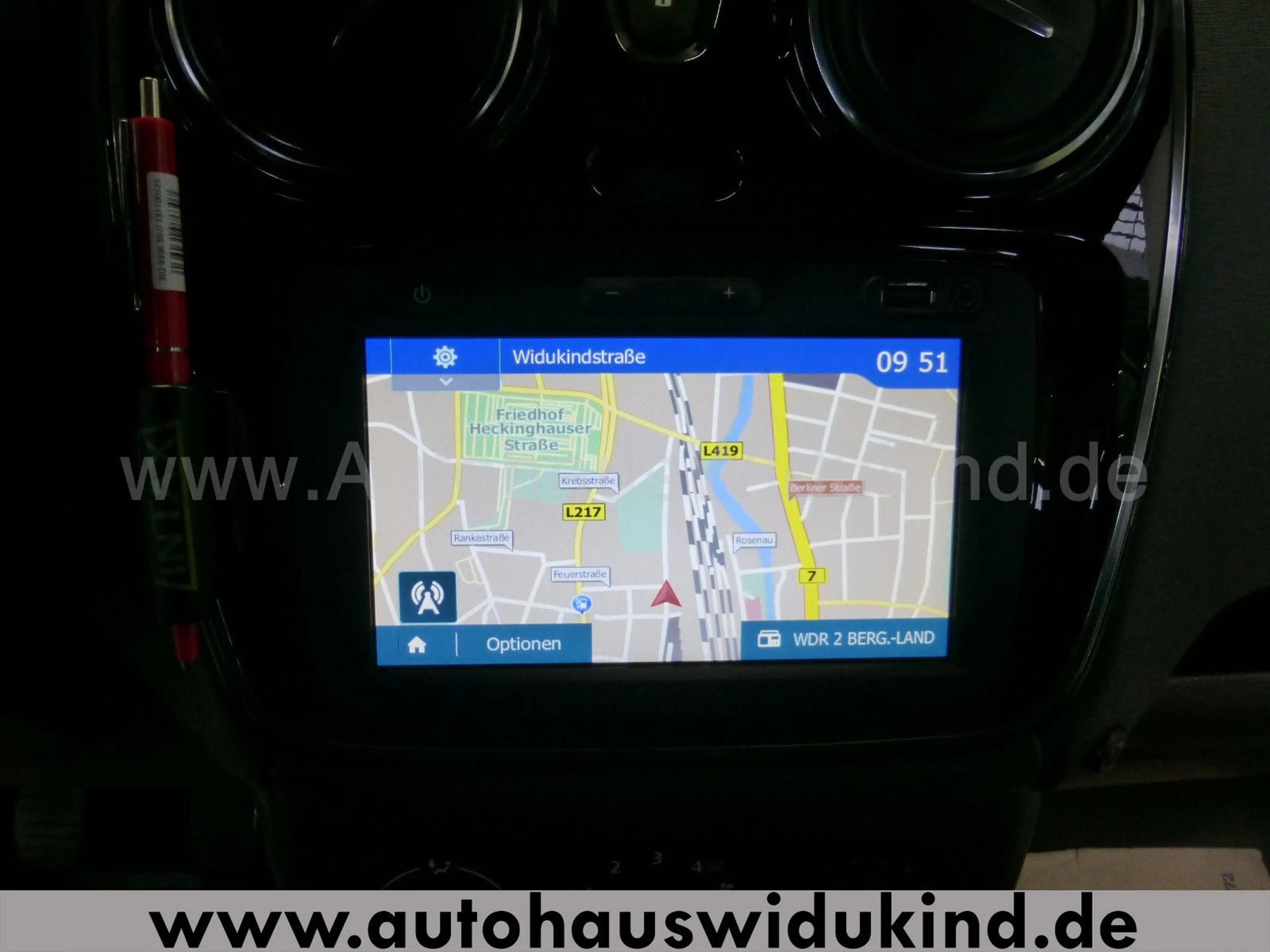 Dacia Lodgy dCi 115 Stepway Navi Klima 7 Sitzer 1.HAND — photo 14