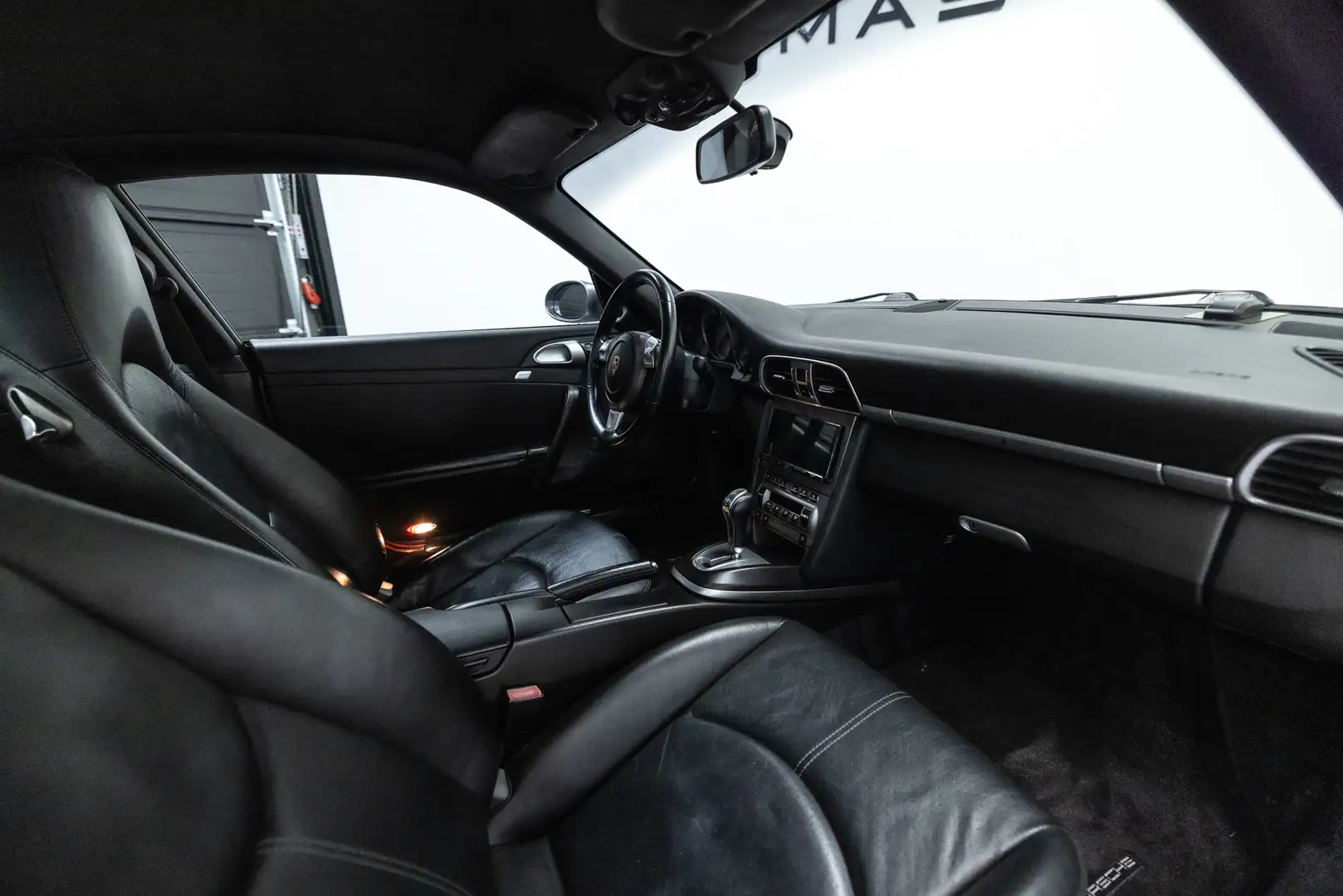 Porsche 911 3.8 Carrera S Fiscale waarde € 22.000,-  Dealer au Gris - 2