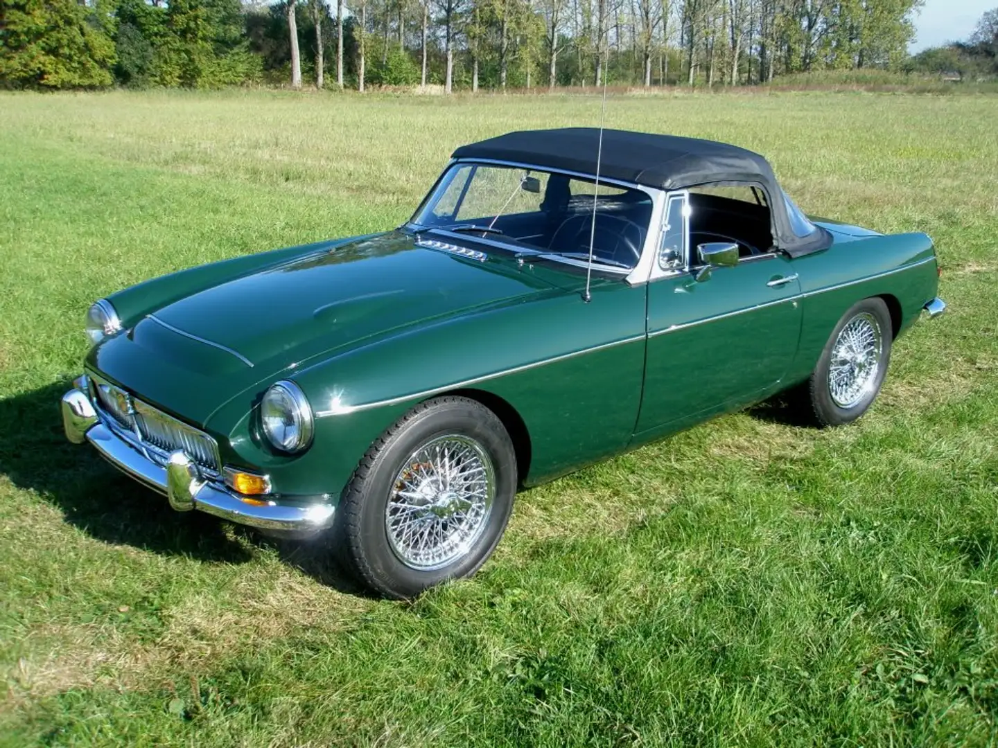 MG MGC Oldtimer Verde - 1
