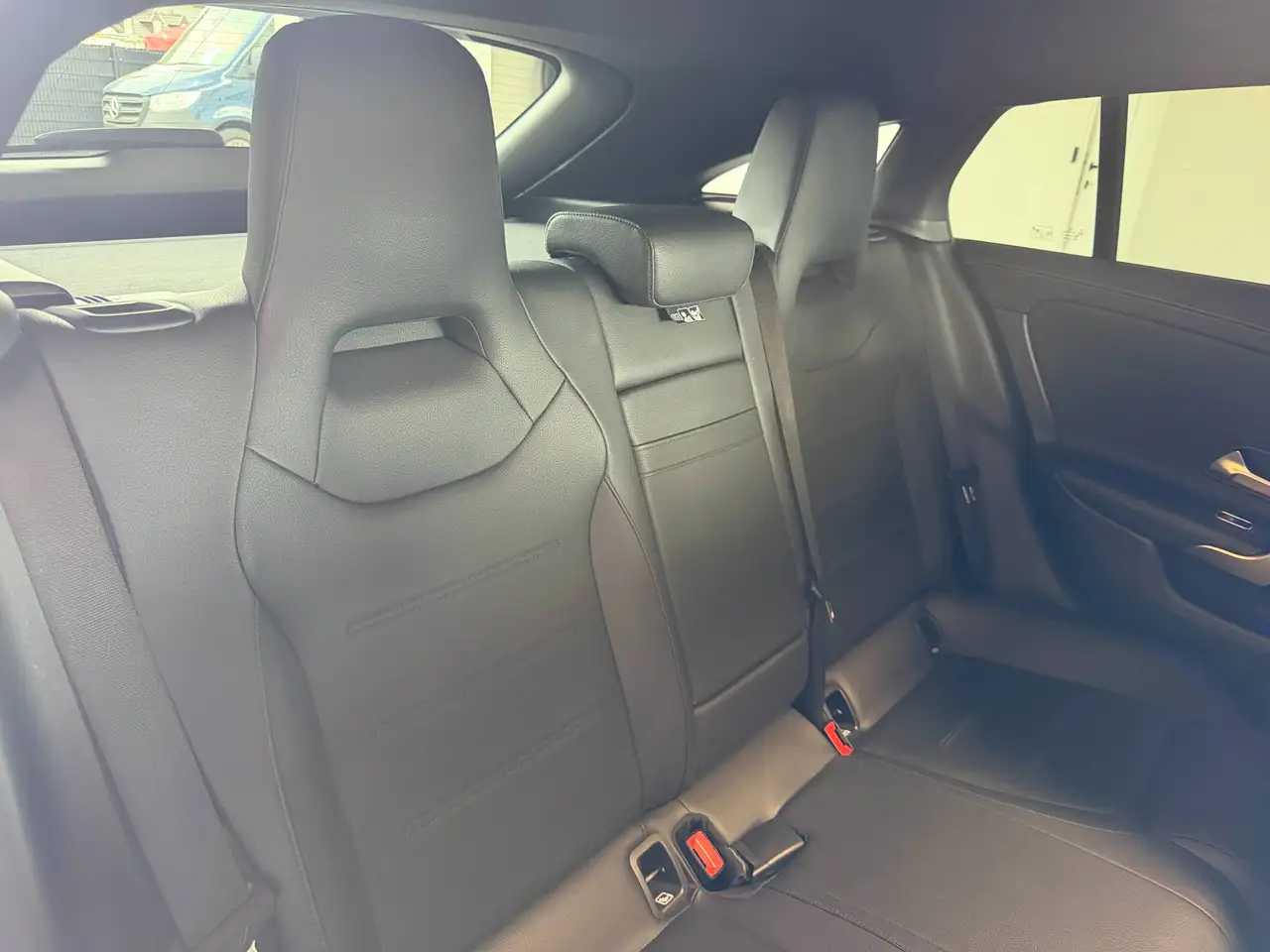 Mercedes-Benz CLA 250 e PHEV Business Solution, миниатюра 21