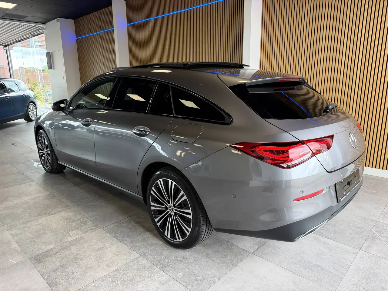 Mercedes-Benz CLA 250 e PHEV Business Solution, миниатюра 3