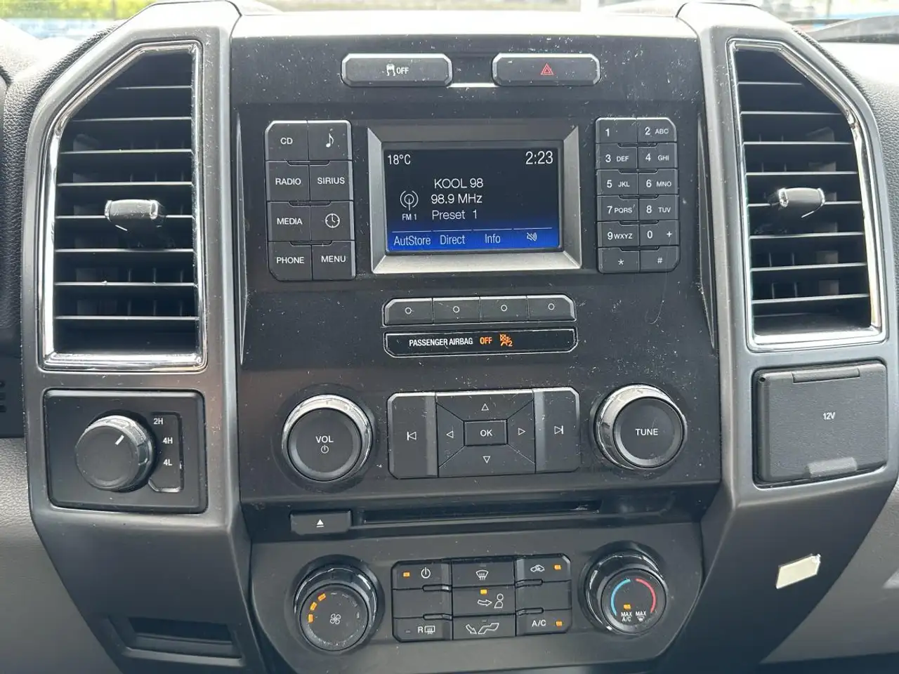 Ford F 150 снимка Ford F 150