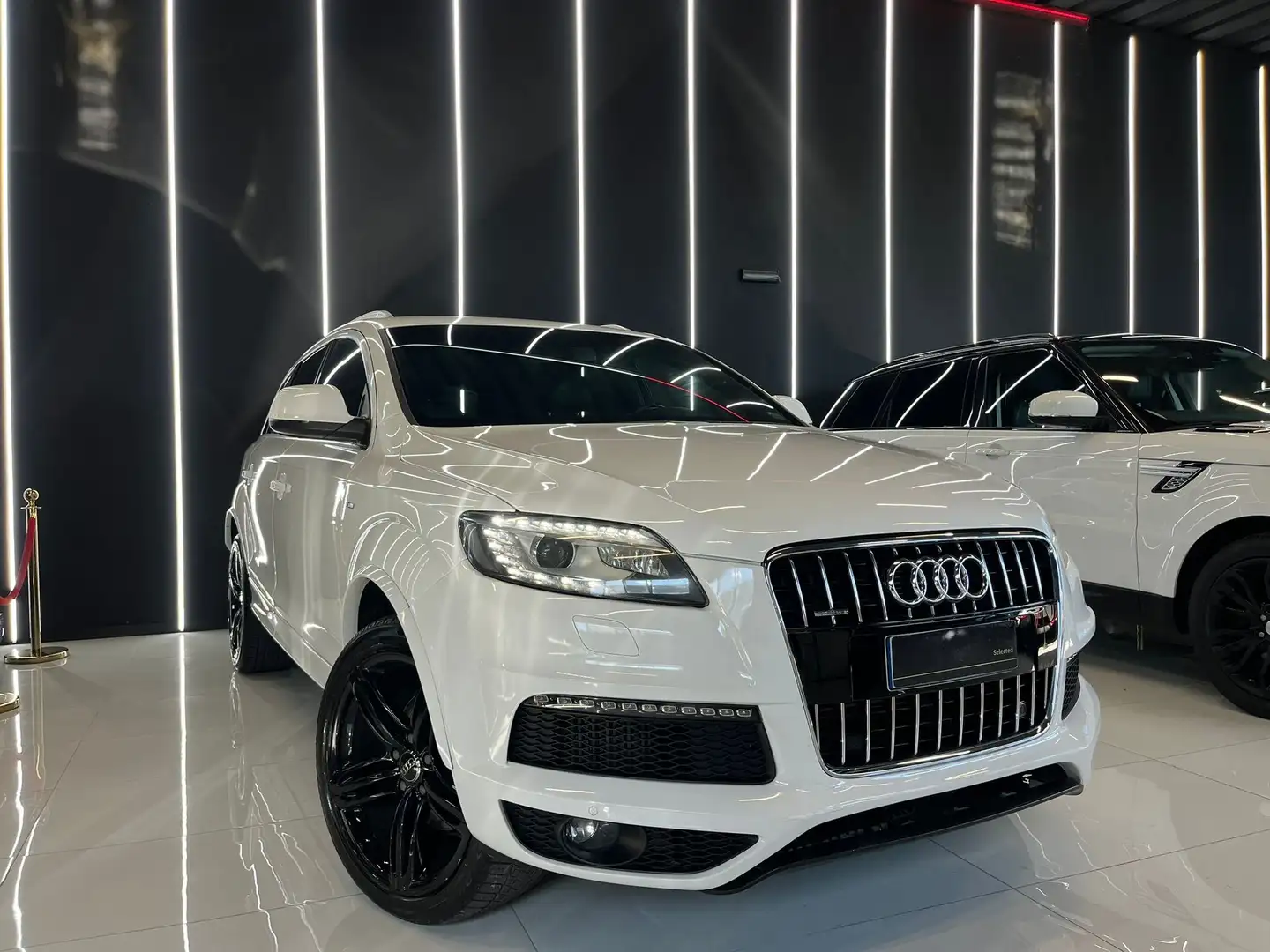 Audi Q7 3.0 tdi  quattro 240cv tiptronic S-Line Bianco - 1