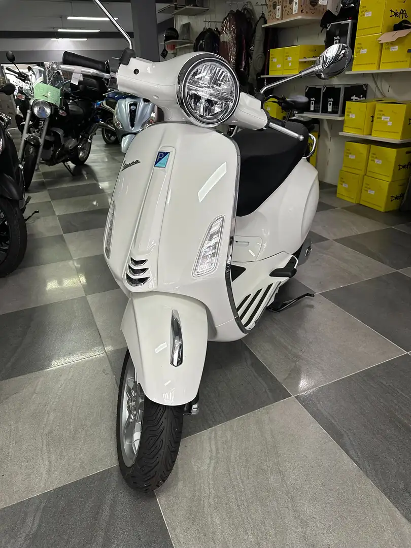 Piaggio Primavera vespa Alb - 2