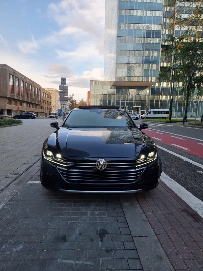 Volkswagen Arteon 2.0 TDi SCR R-Line - 2