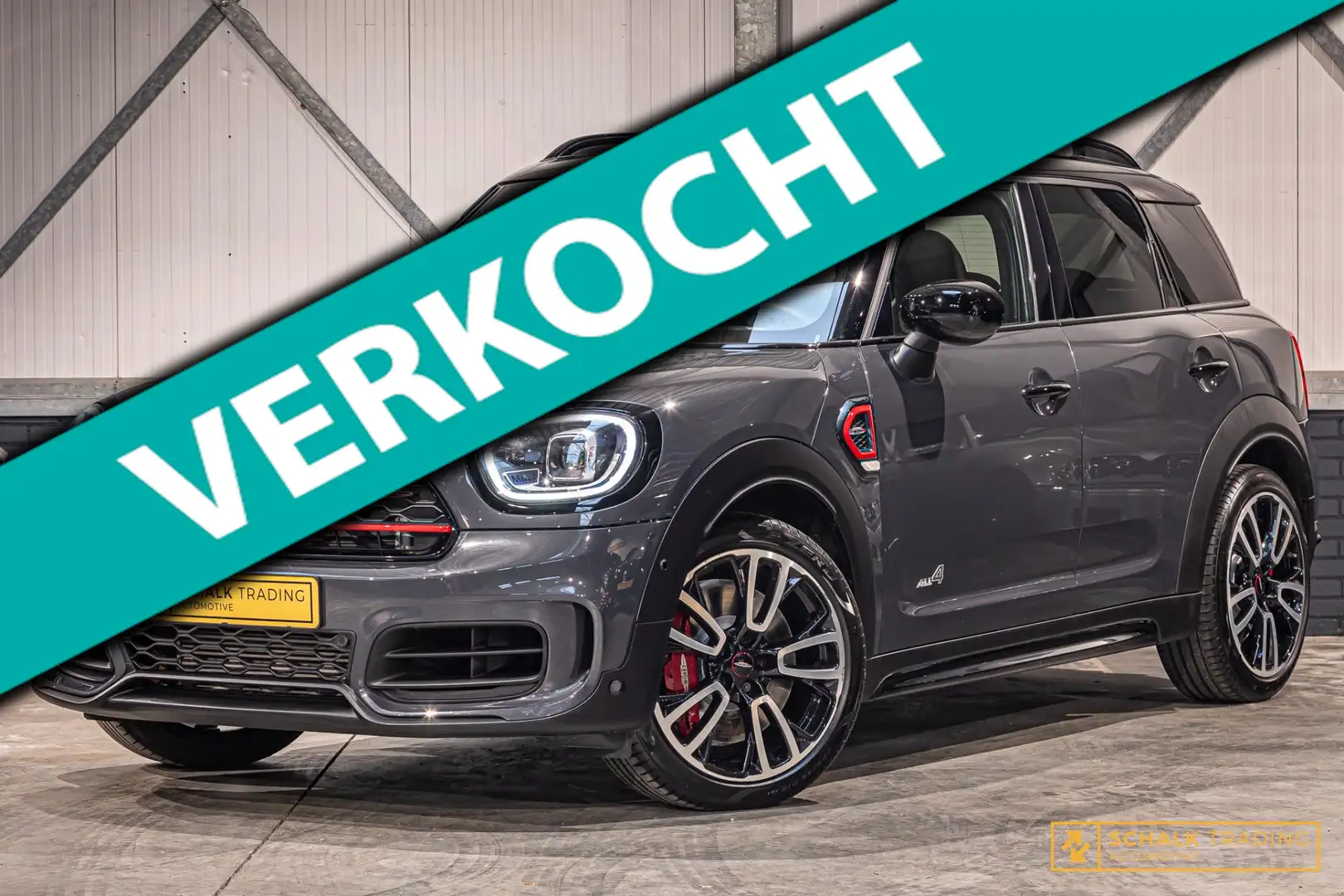 MINI John Cooper Works Countryman 2.0 AL4 JCW Pack|306PK|NAP Šedá - 1