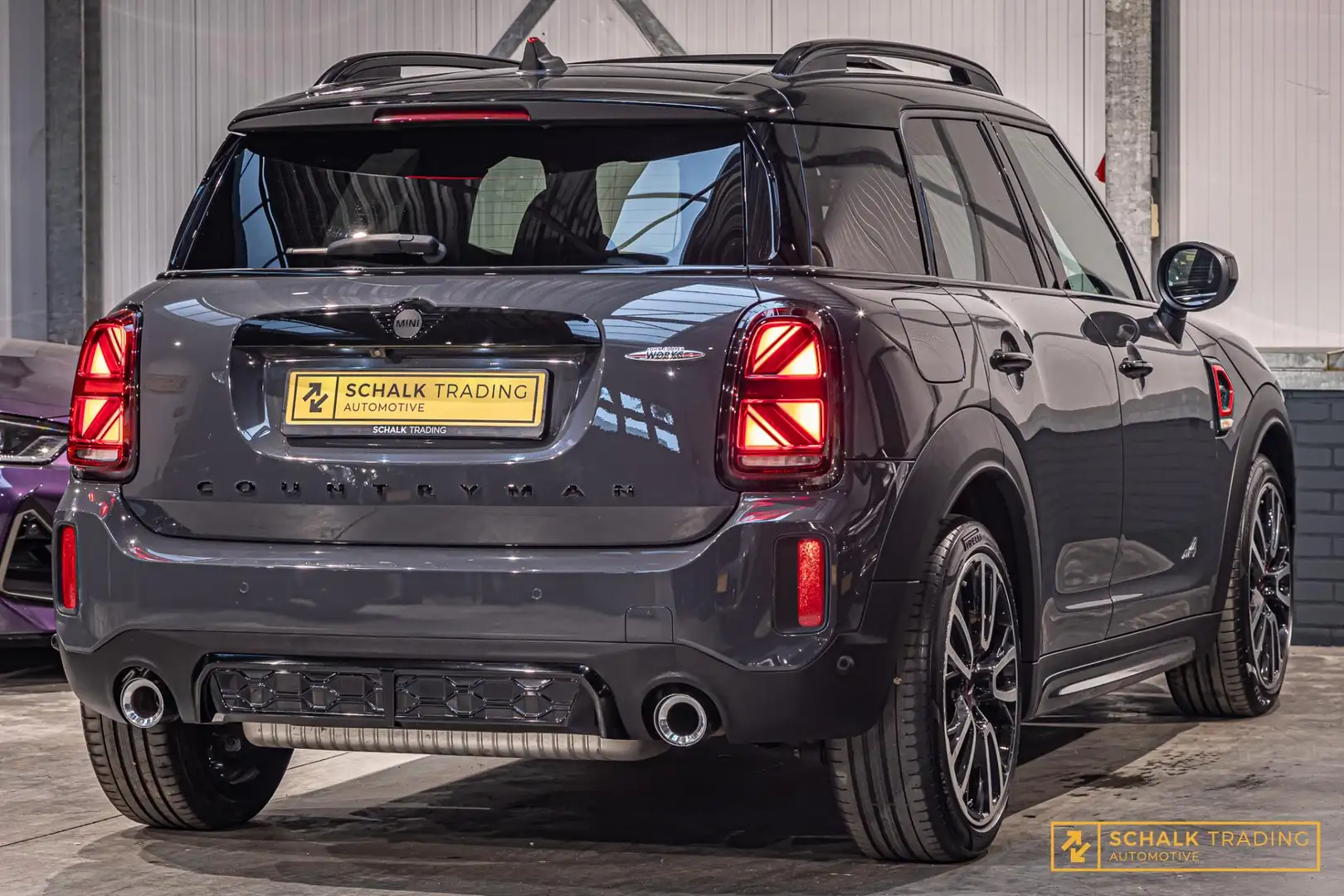 MINI John Cooper Works Countryman 2.0 AL4 JCW Pack|306PK|NAP Šedá - 2