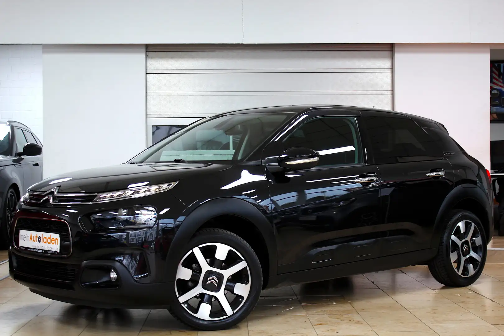Citroen C4 Cactus PureTech 110 Automatik *NAVI*PDC*LED*APPLE*ANDROID Schwarz - 1