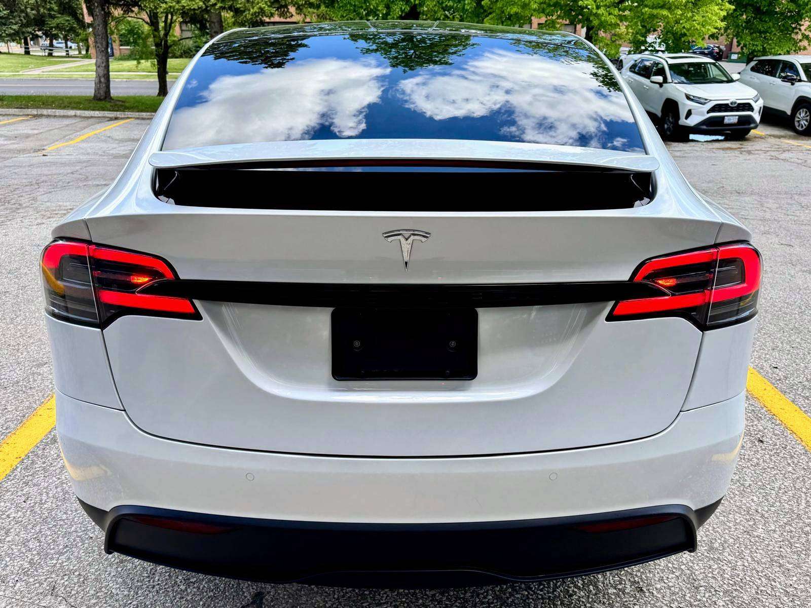2023 Tesla Model X Long Range | 6 Passenger | White In |Accident Free — снимка 1