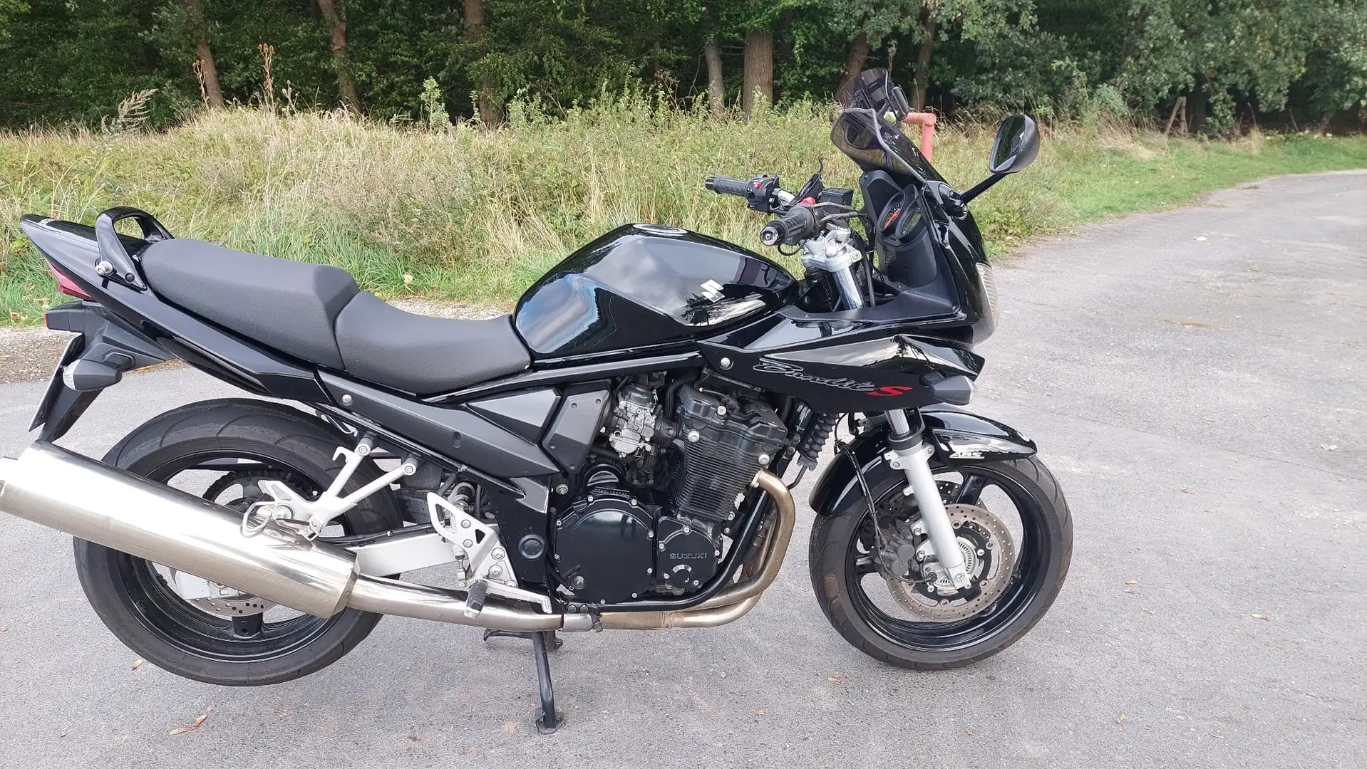 Suzuki Bandit 650 S ABS Top gepflegt Černá - 2