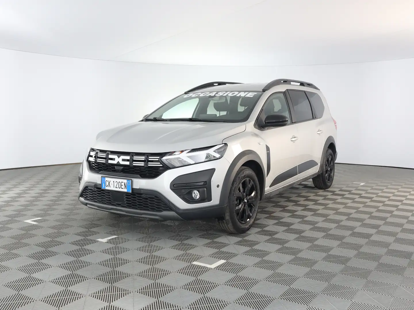 Dacia Jogger 1.0 TCe (110cv) Extreme UP (5 Posti) Silber - 1