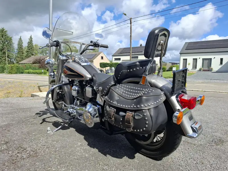 Harley-Davidson Heritage Softail - foto 3