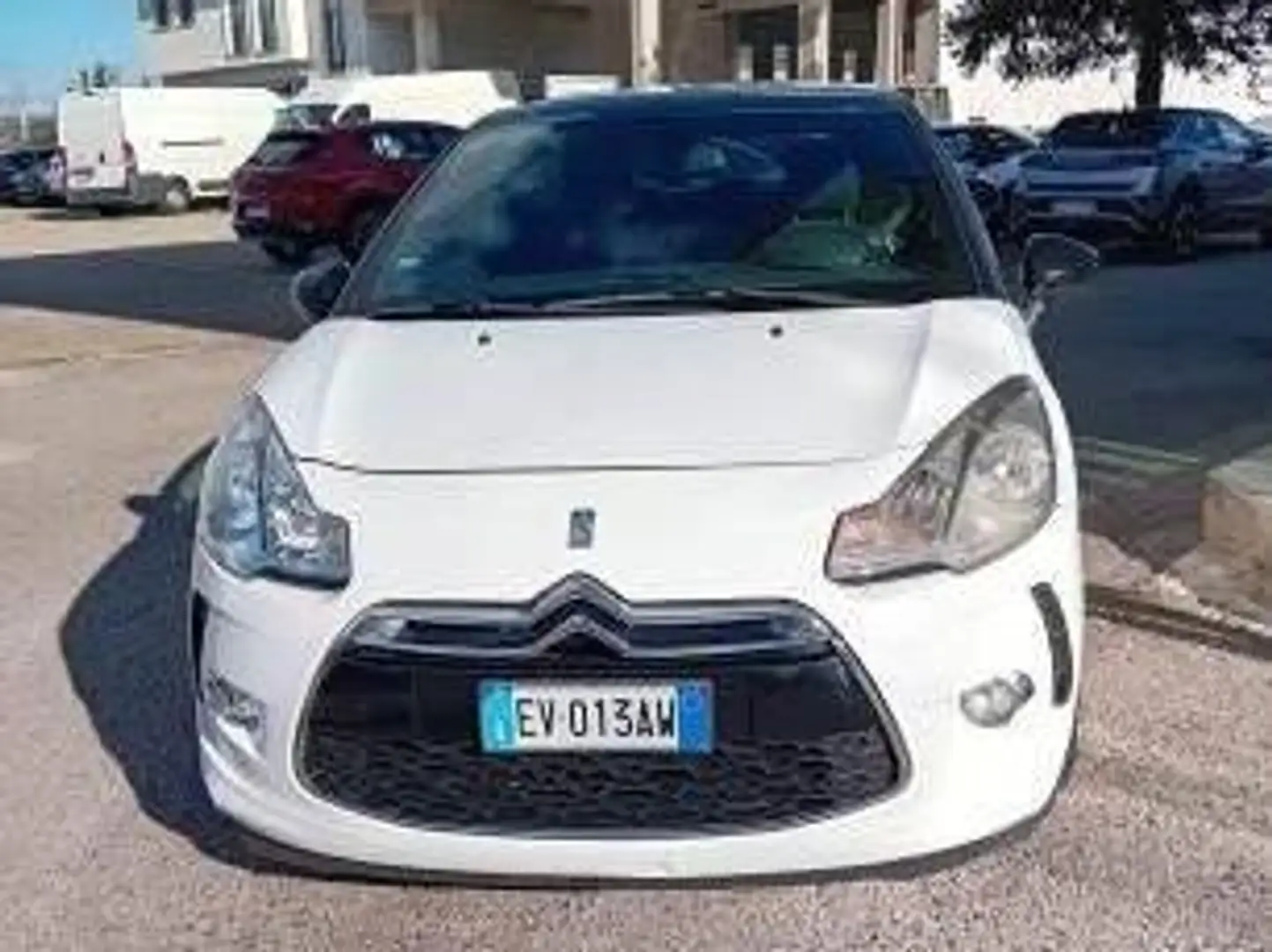 Citroen DS3 DS3 1.6 e-hdi (airdr.) So Chic 90cv etg6 (cmp6) Beyaz - 2