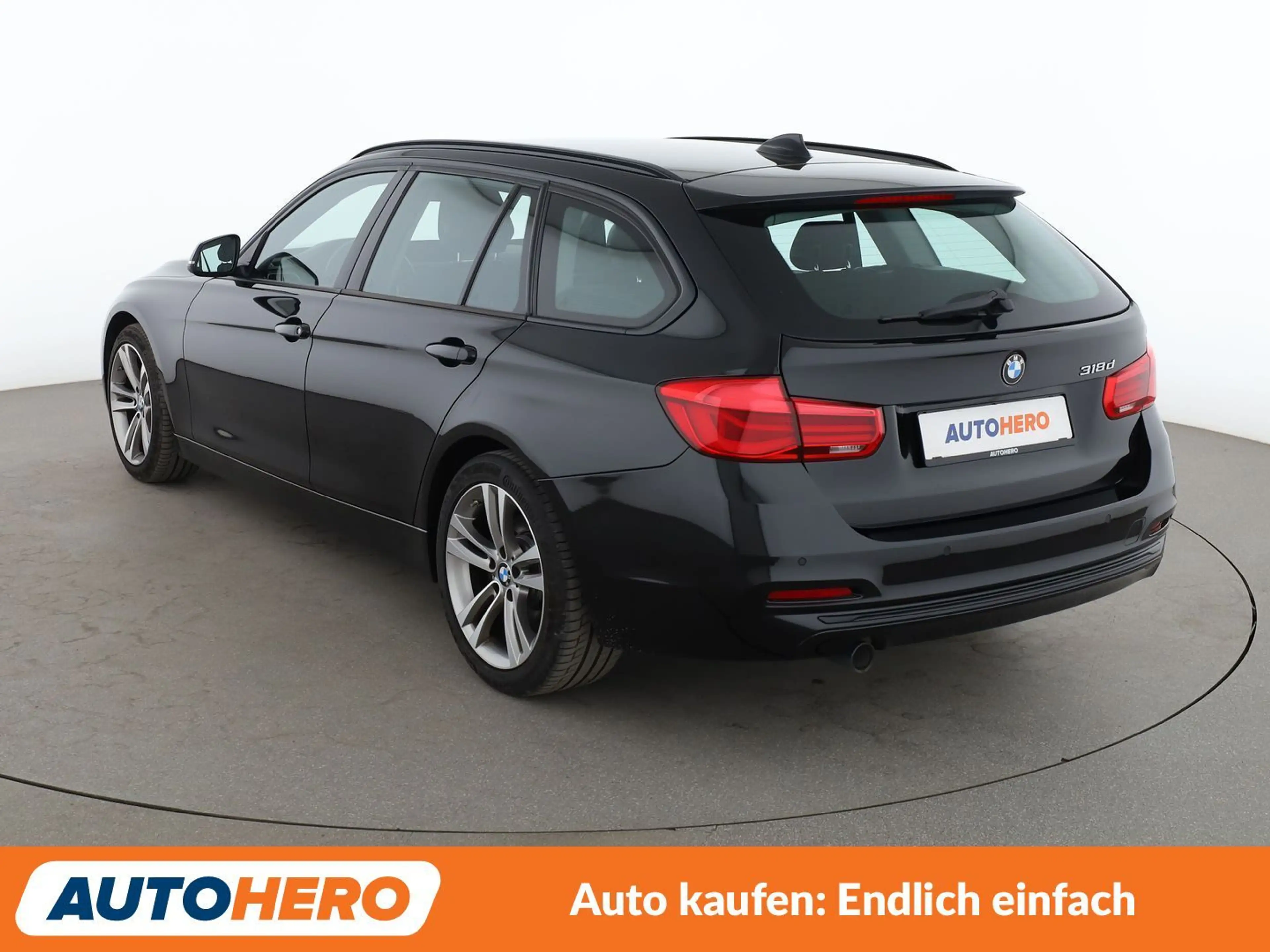 BMW 318 318d Sport Line Aut.*NAVI*LED*TEMPO*PDC*SHZ*ALU* — photo 4