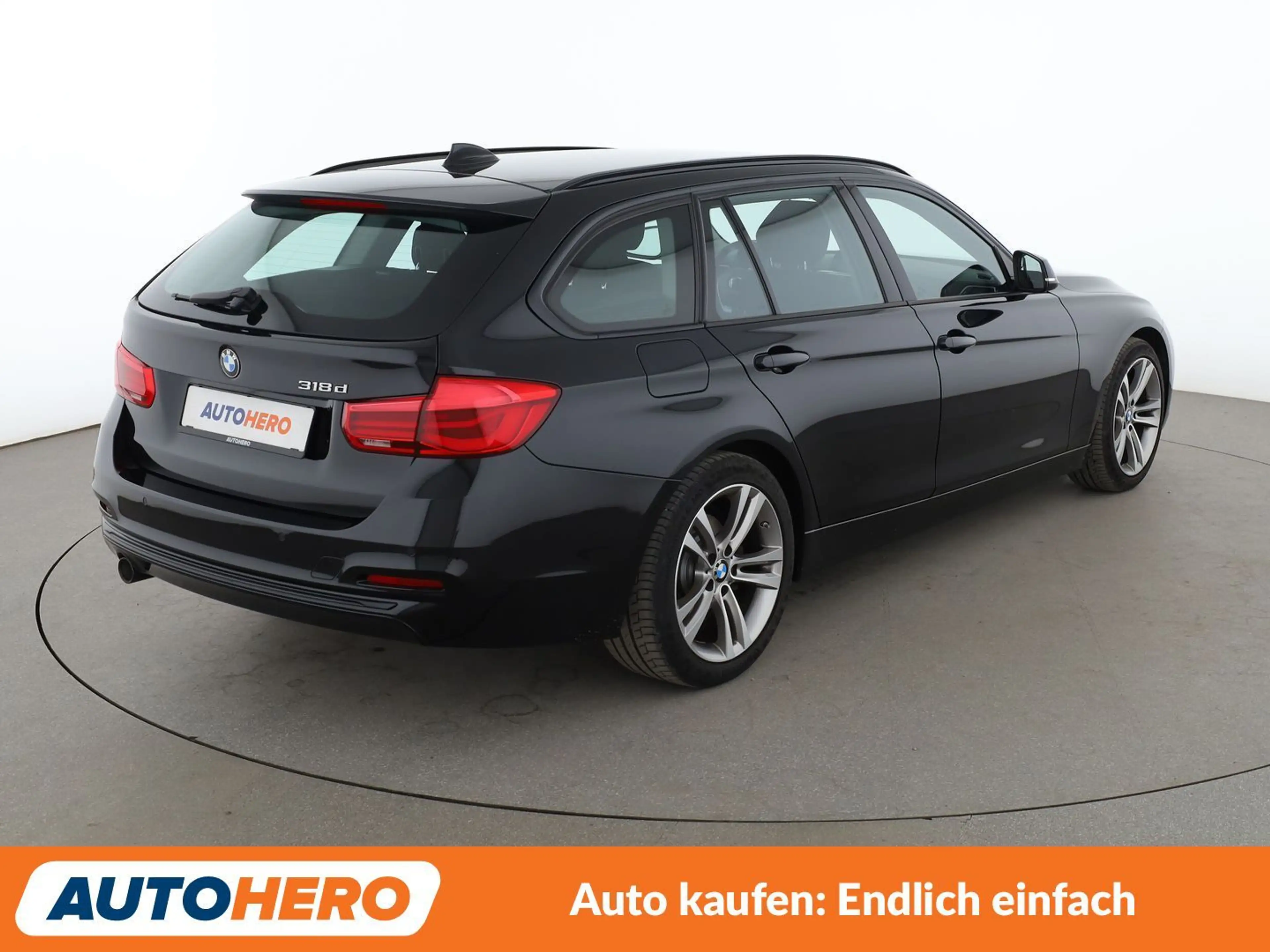 BMW 318 318d Sport Line Aut.*NAVI*LED*TEMPO*PDC*SHZ*ALU* — photo 6