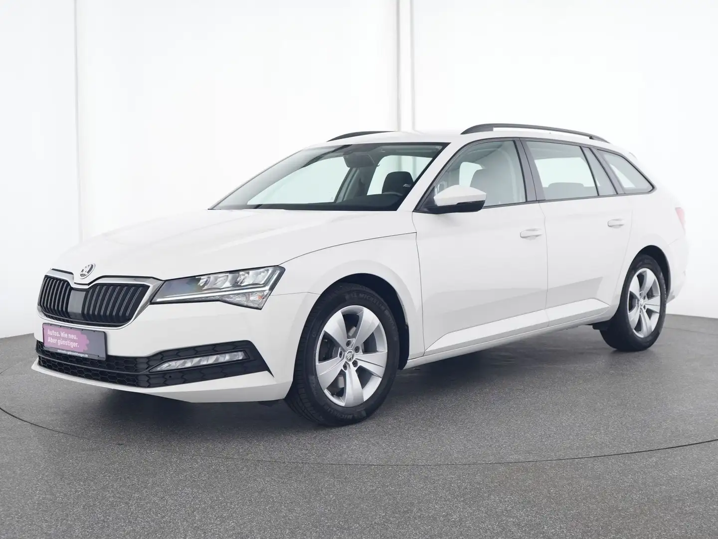 Skoda Superb Active Navigation|AHK|CarPlay|PDC|SHZ Blanc - 2
