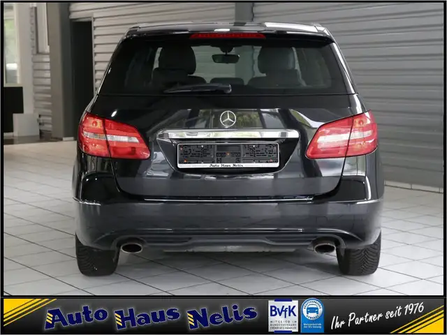 Mercedes-Benz B-Class view 4