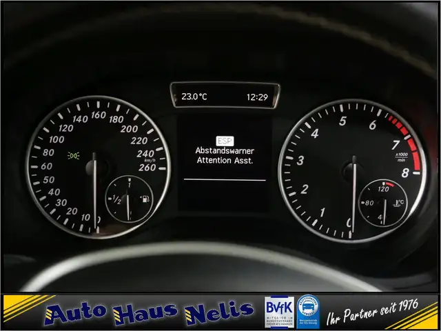 Mercedes-Benz B-Class view 12