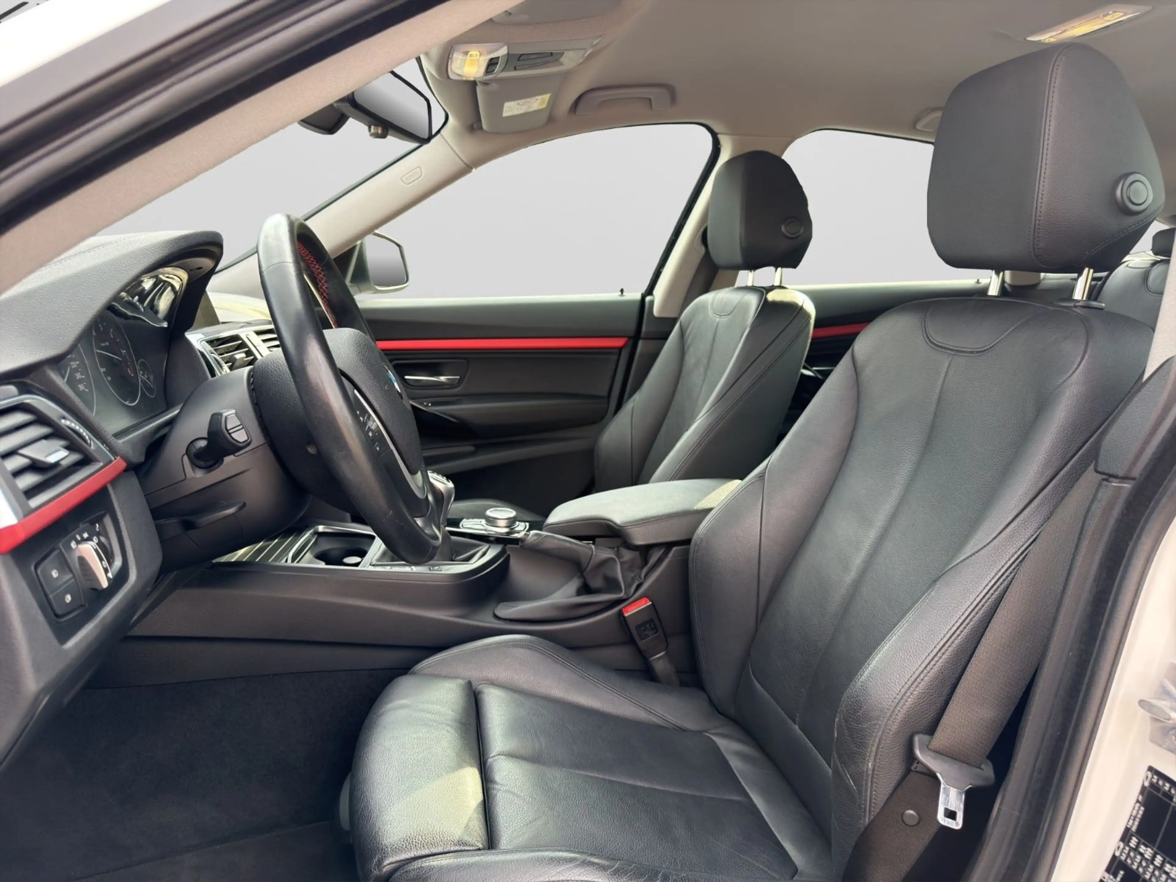 BMW 318 d / Klimaauto. / NAVI / Temp. / — photo 9