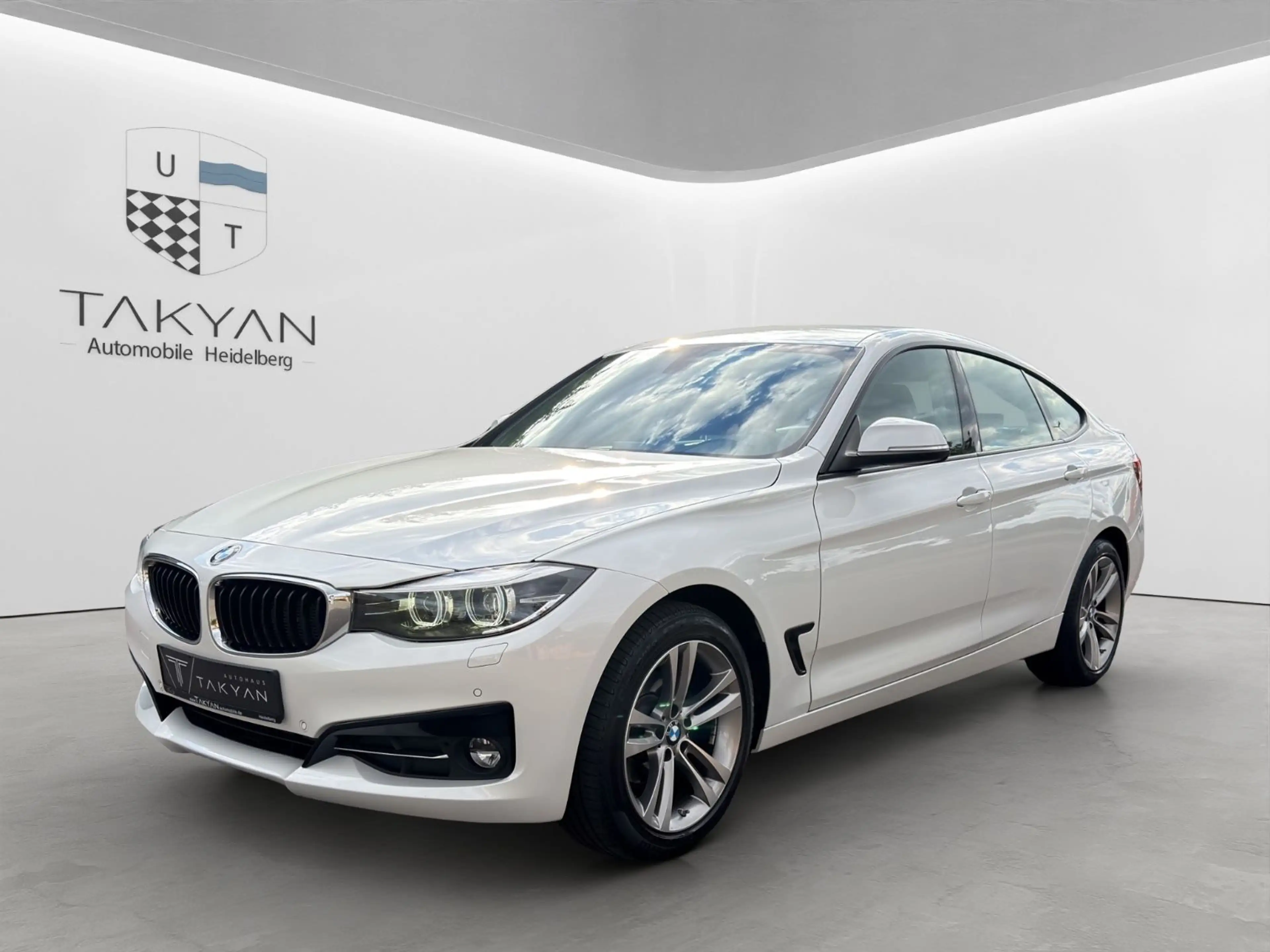 BMW 318 d / Klimaauto. / NAVI / Temp. /