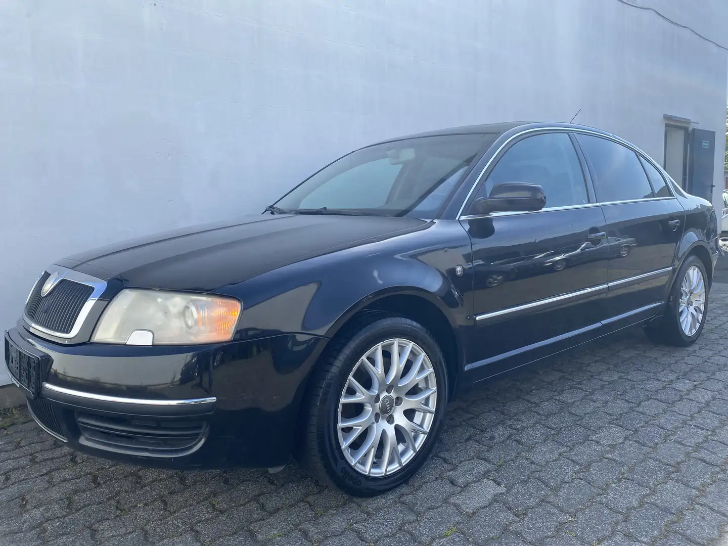Skoda Superb 2.5 TDI Klima/Teil-Leder/LM/Xenon/TÜV NEU... Negru - 1