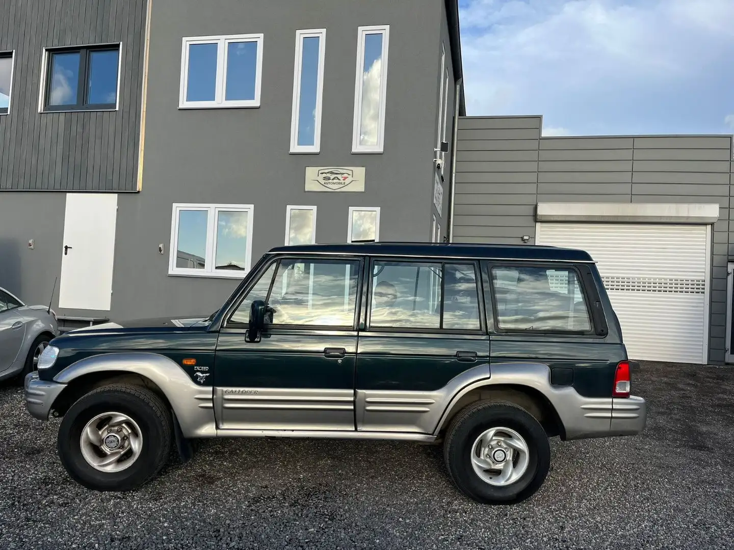 Mitsubishi Galloper *7Sitz*ALLRAD*Automatik*Klima*TüvNeu Grün - 1