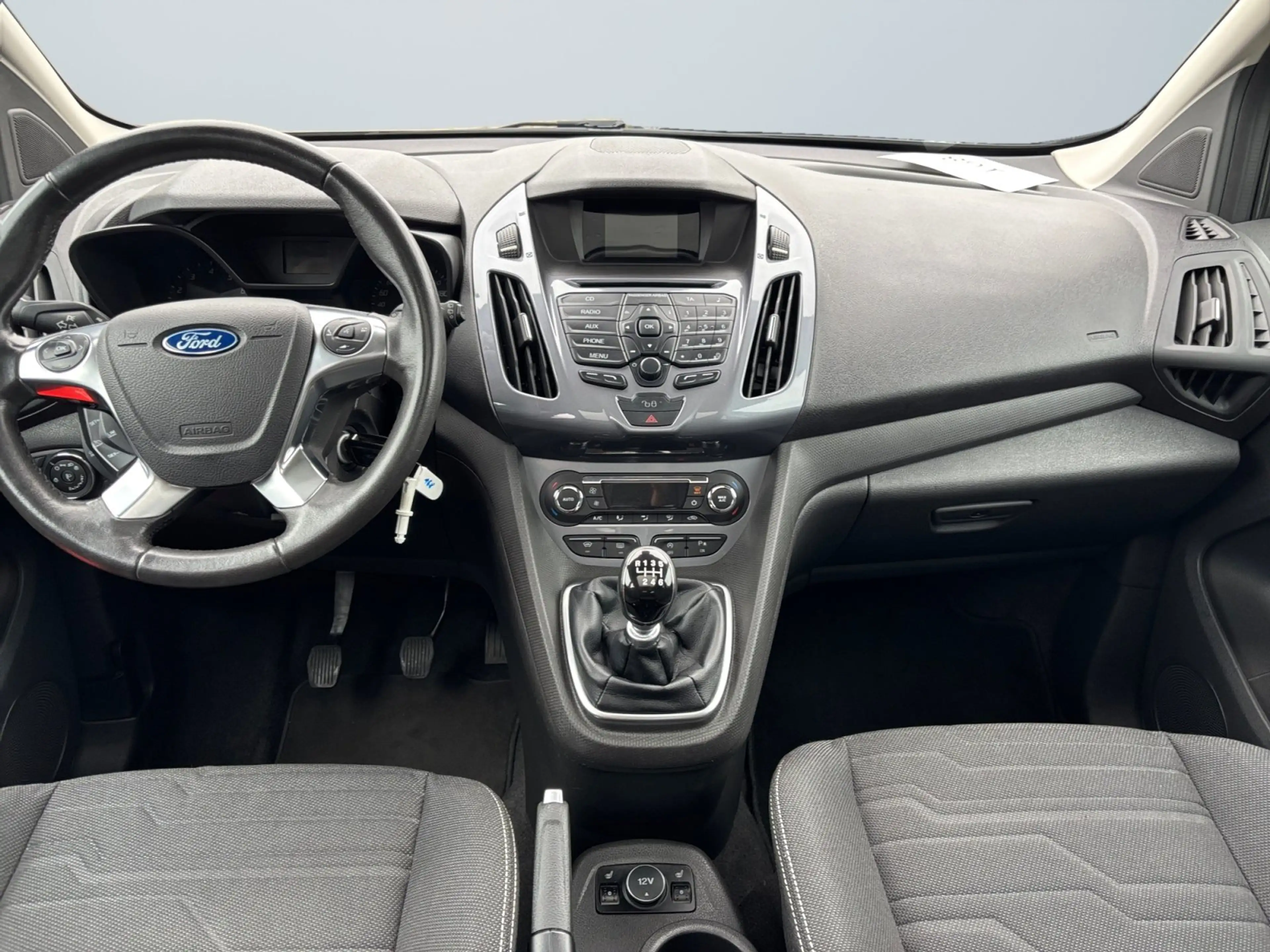 Ford Tourneo Connect Titanium 1.0 EcoBoost Tempomat — photo 8