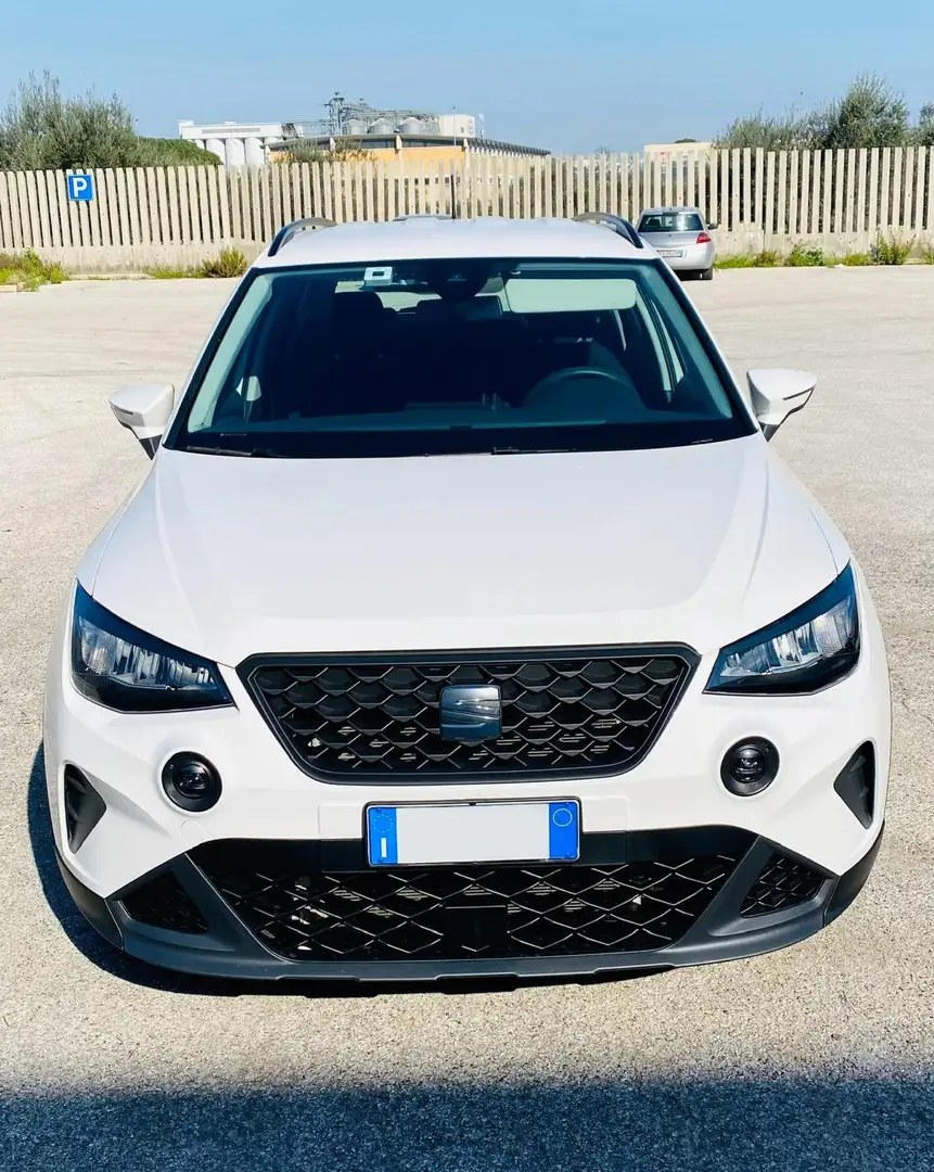 SEAT Arona Arona 2022 1.0 tgi Reference 90cv Bianco - 1