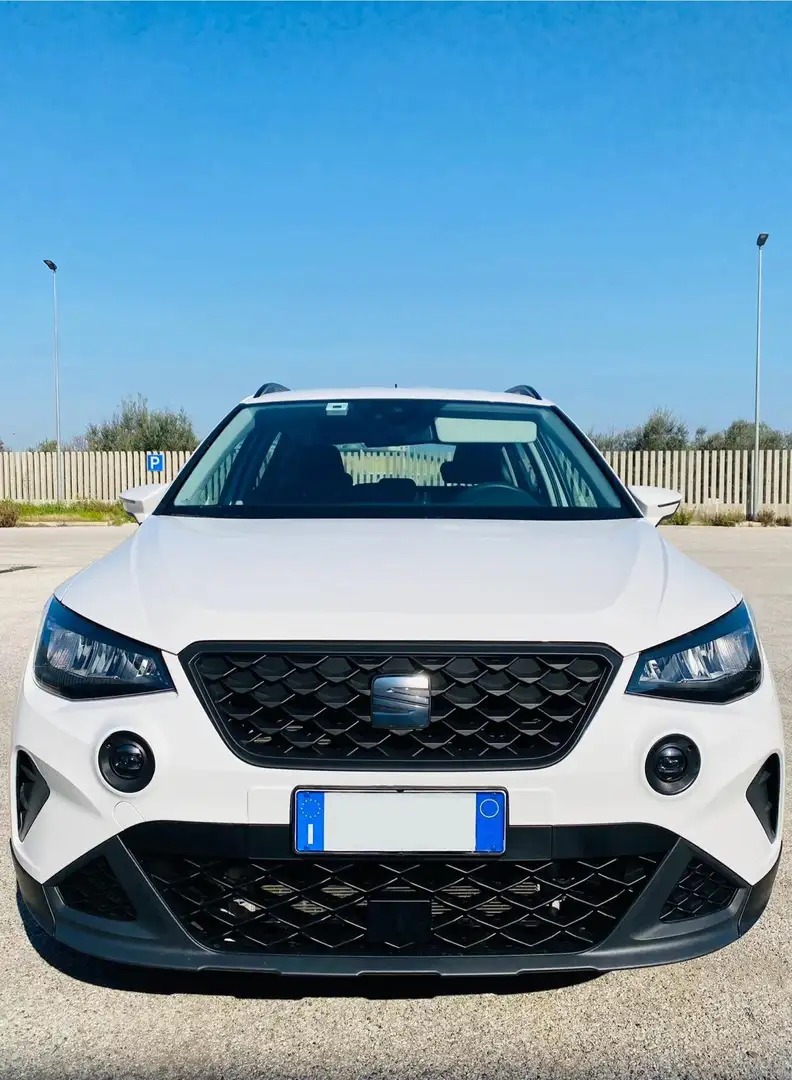 SEAT Arona Arona 2022 1.0 tgi Reference 90cv Bianco - 2
