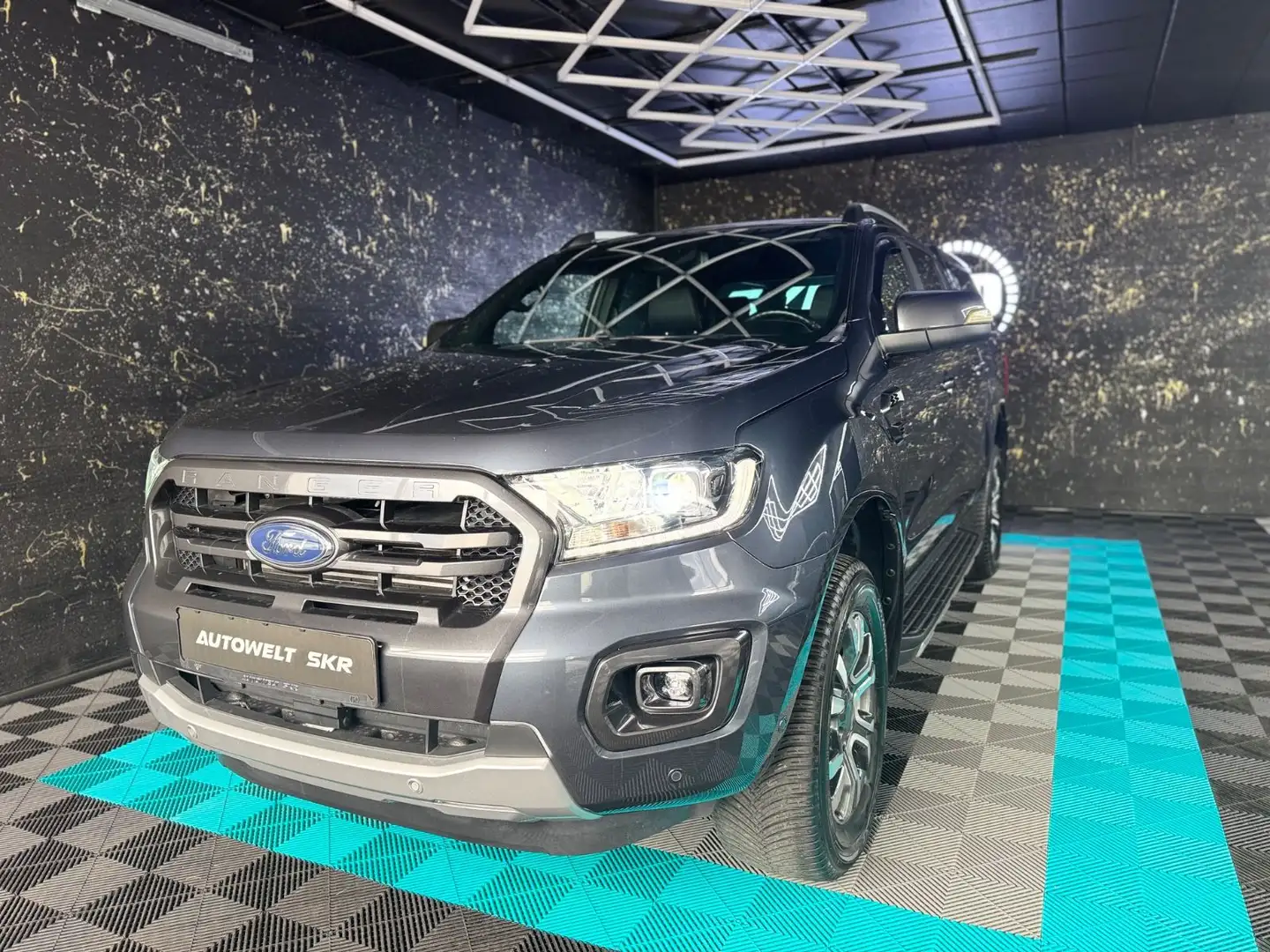 Ford Ranger Wildtrak Doppelkabine 4x4 Grau - 1