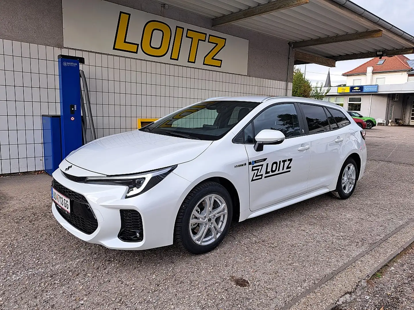 Suzuki Swace 1,8 HEV E-CVT Flash * Winterräder ohne Berechnu... Weiß - 1