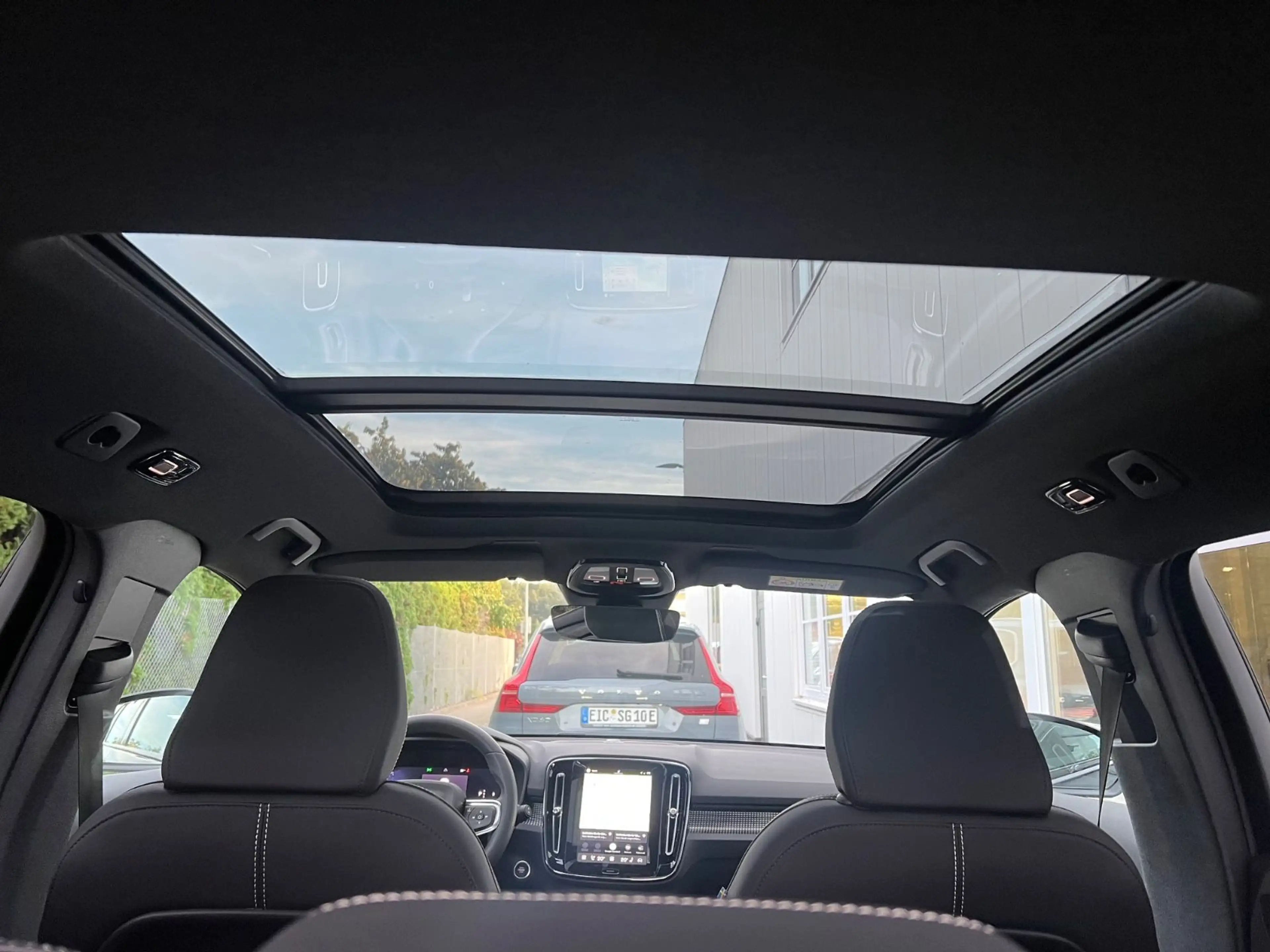 Volvo XC40 B4 Automatik Plus Dark GARANTIE — photo 15