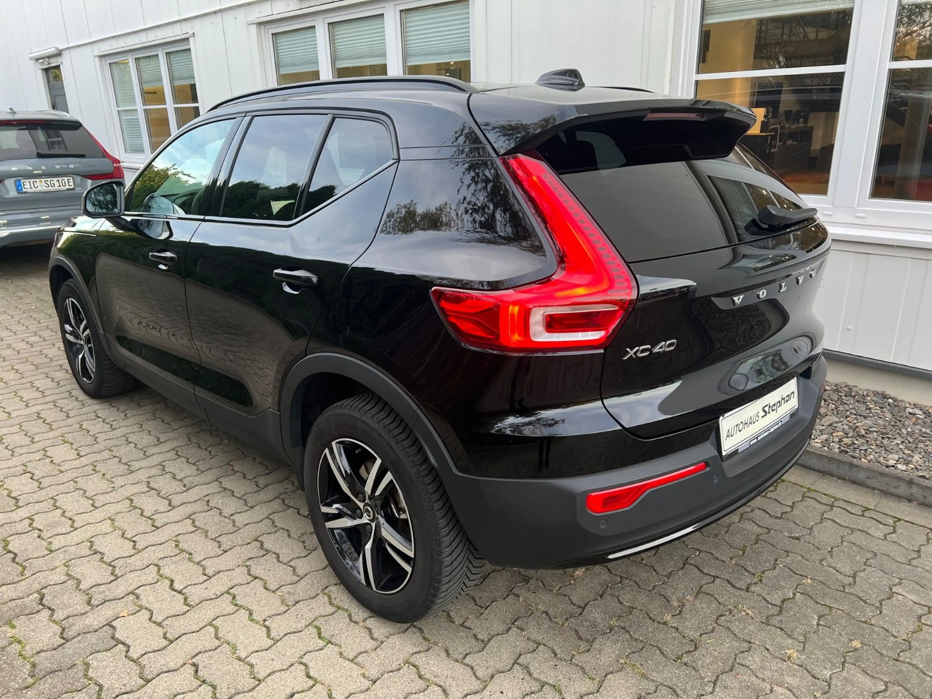 Volvo XC40 B4 Automatik Plus Dark GARANTIE — photo 5