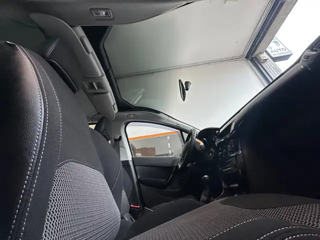 Citroen C3 view 11