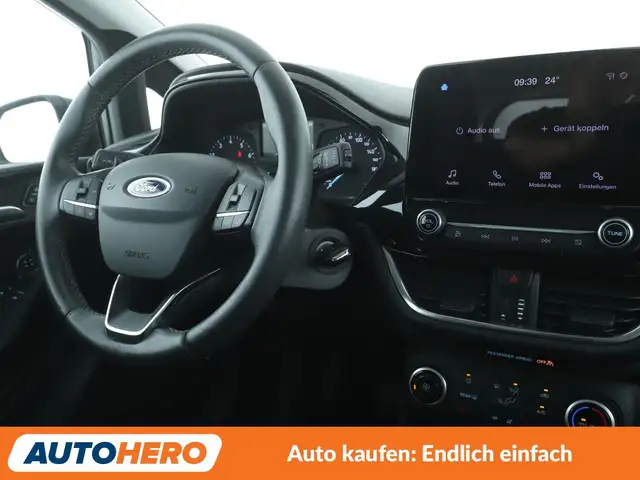 Ford Fiesta view 13