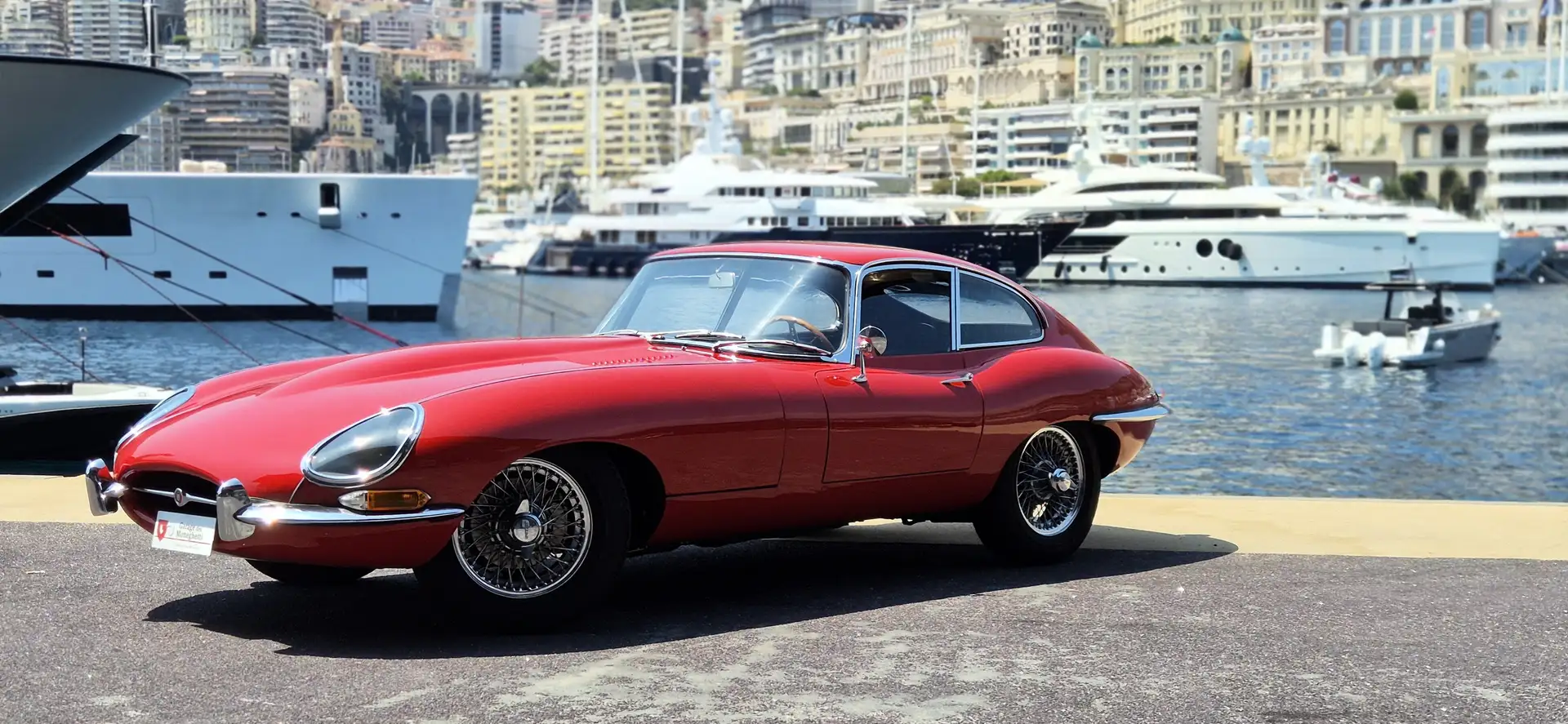 Jaguar E-Type Mk1 66 coupé - full matching numbers Rouge - 1