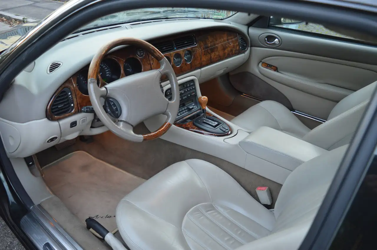 Jaguar XK8 Coupe Arden, foto 9