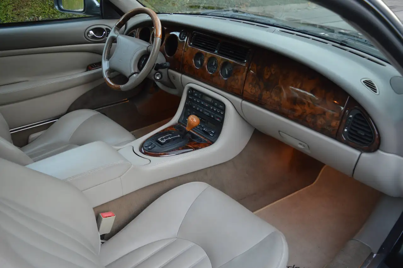 Jaguar XK8 Coupe Arden, foto 10
