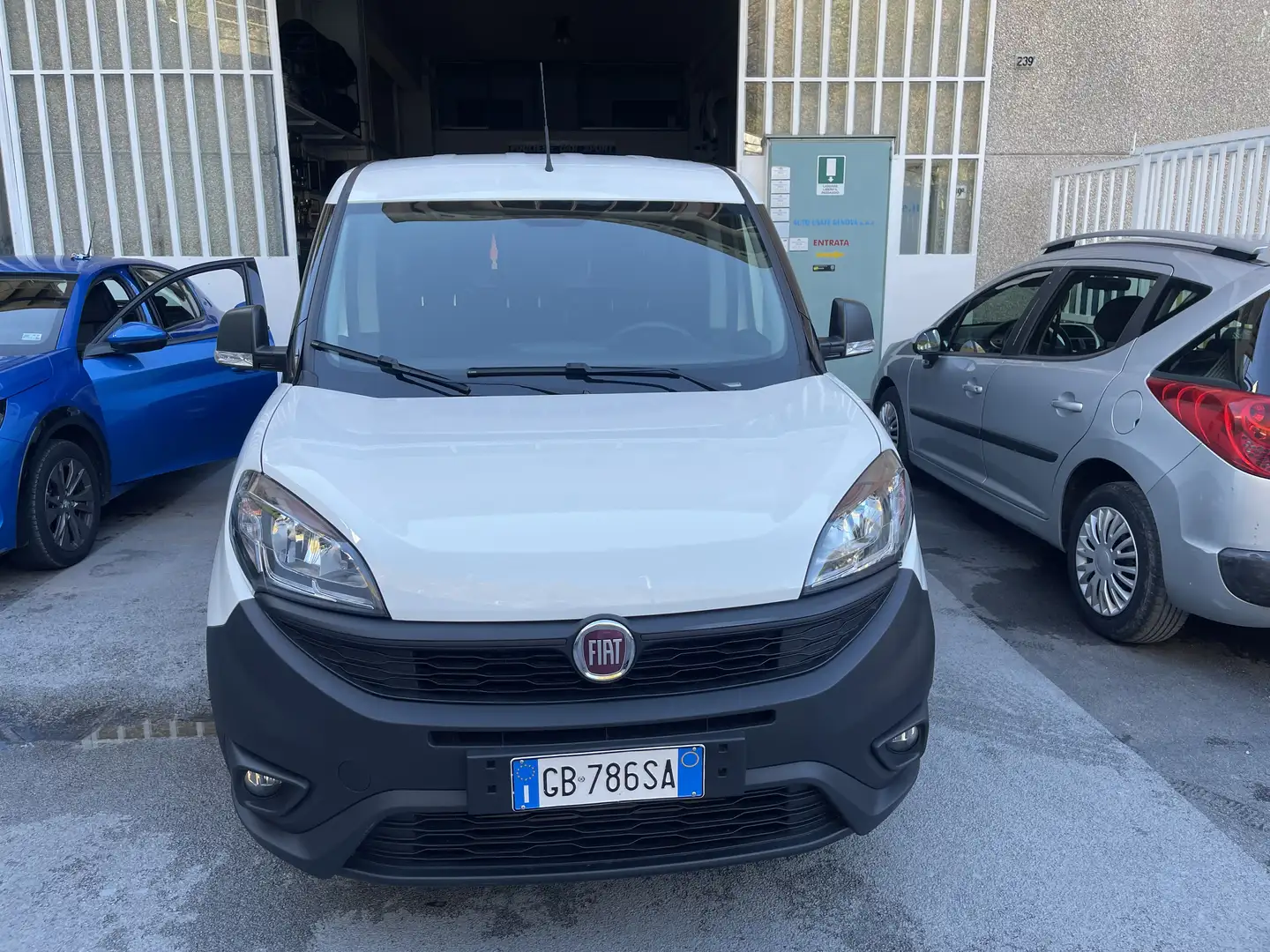 Fiat Doblo Doblo 1.3 mjt 3 Posti Bianco - 2