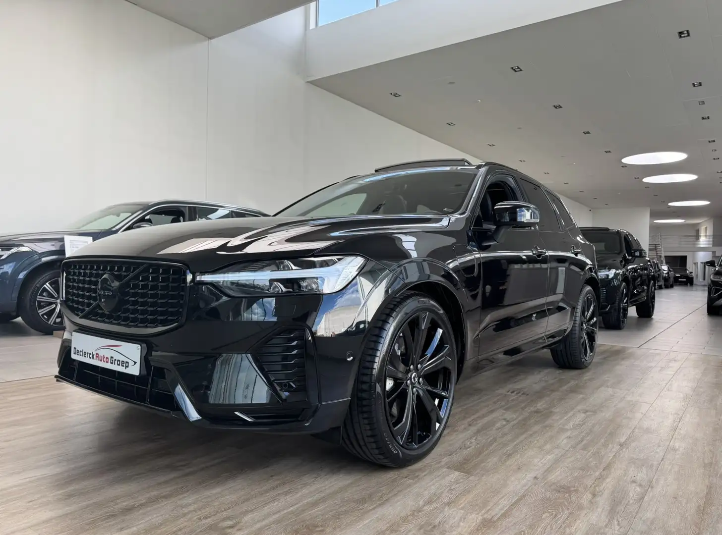 Volvo XC60 T8 AWD BLACK EDITION PLUS*FULL OPTION*TOPWAGEN !!! Zwart - 2
