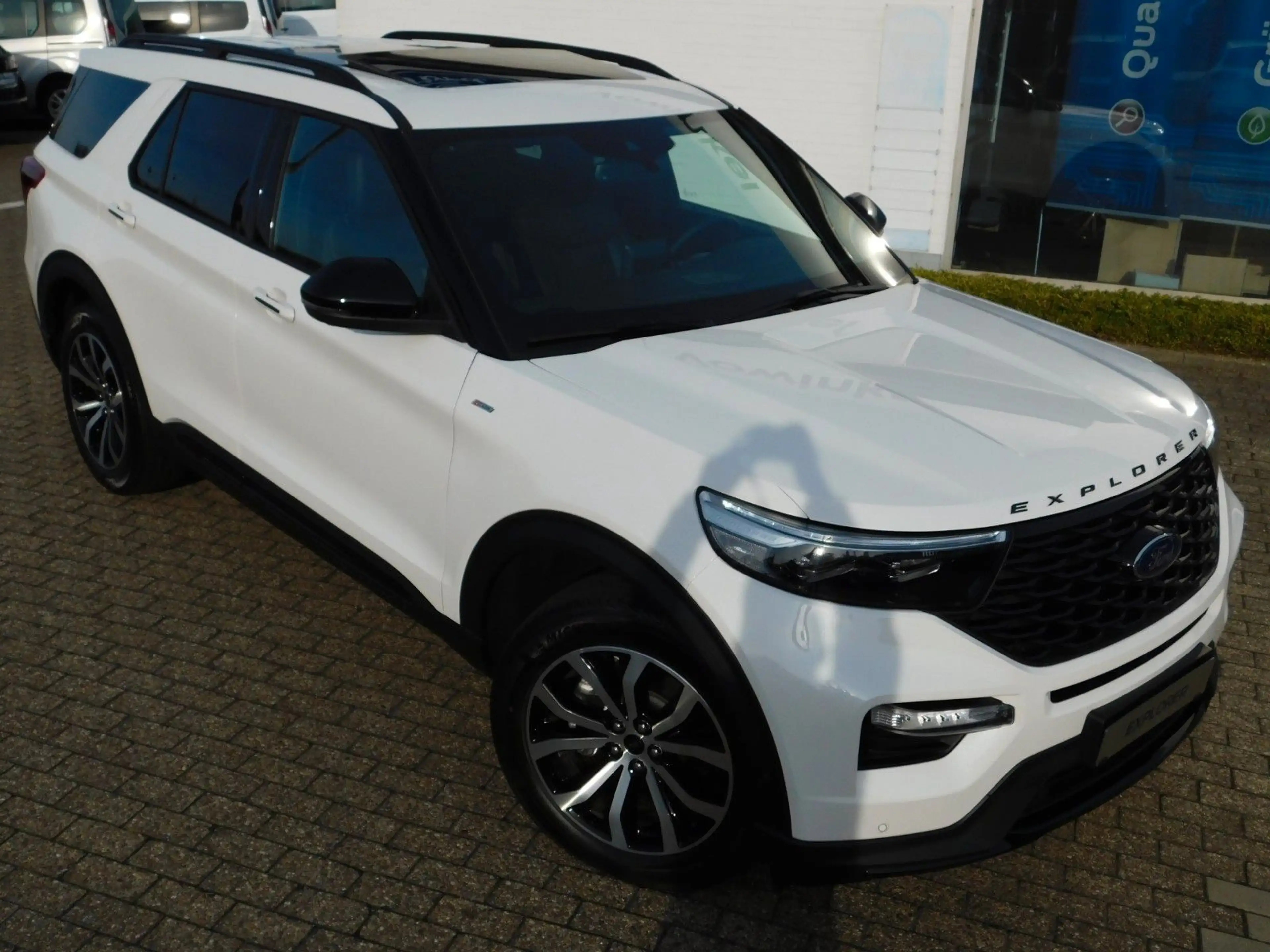 Ford Explorer EXPLORER ST-LINE 3.0 V6 Plug-in-Hybrid 4x4+AHKab — photo 9